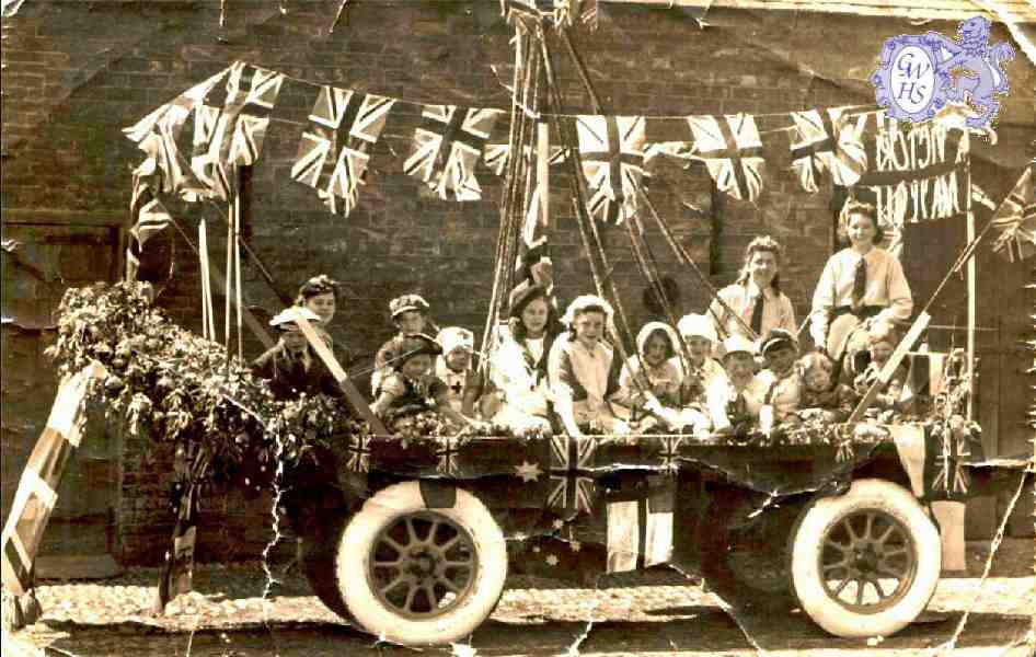 31-387 VE Day Celebrations in Wigston 1945