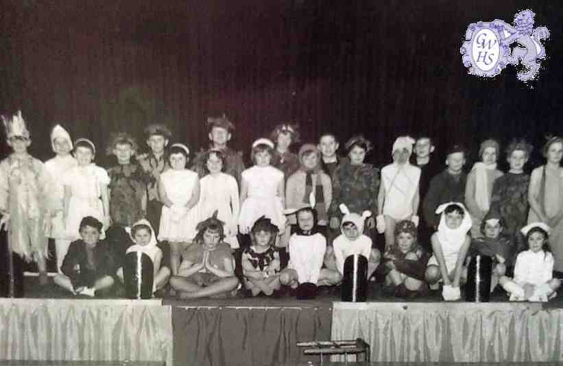 32-141 All Saints School Long Street Wigston Magna 1960
