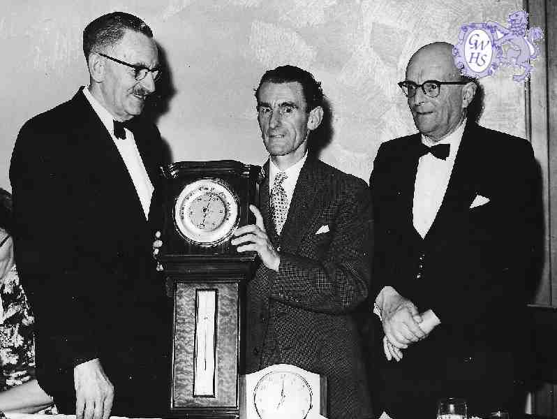 32-342 William Smart retirement from the Co-operative Society Wigston Magna