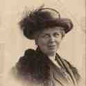 25-066 MrsBarnley mother of Dr Wyn Barnley and Miss May Barnley c 1914 Wigston Magna 25-066 MrsBarnley mother of Dr Wyn Barnley and Miss May Barnley c 1914 Wigston Magna