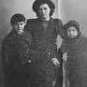 31-234 Pauline Allen with foster children 31-234 Pauline Allen with foster children