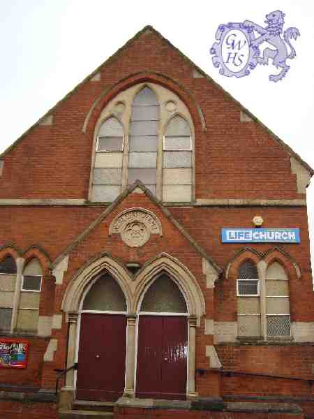 23-281 Former Methodist Church and School Rooms Frederick Street Wigston Magna Apr 2013