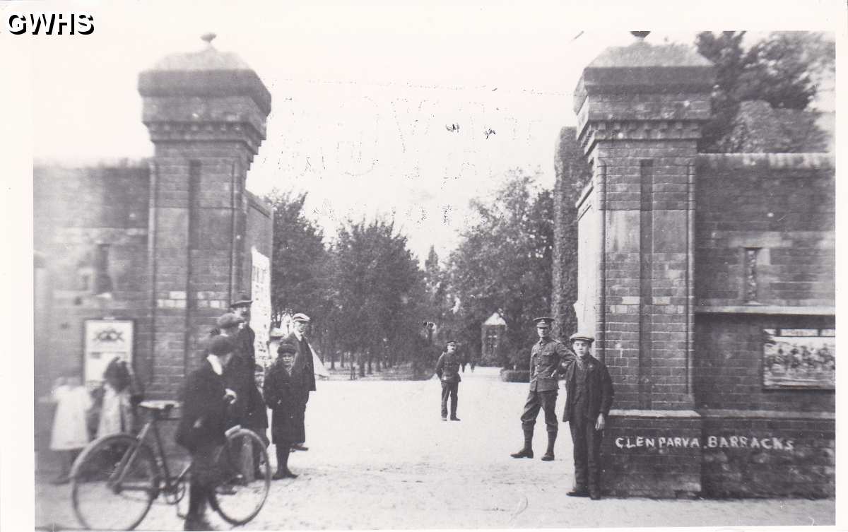 26-433 Glen Parva Barracks Main Gate