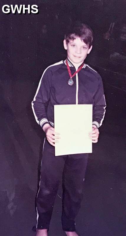 39-275 Glenmere School Wigston Magna John Gayton Bronze Medal