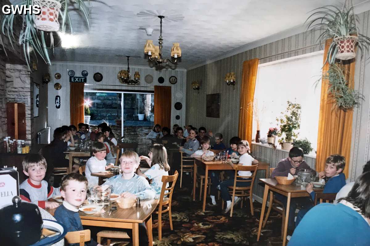 39-305 Glenmere School Wigston Magna