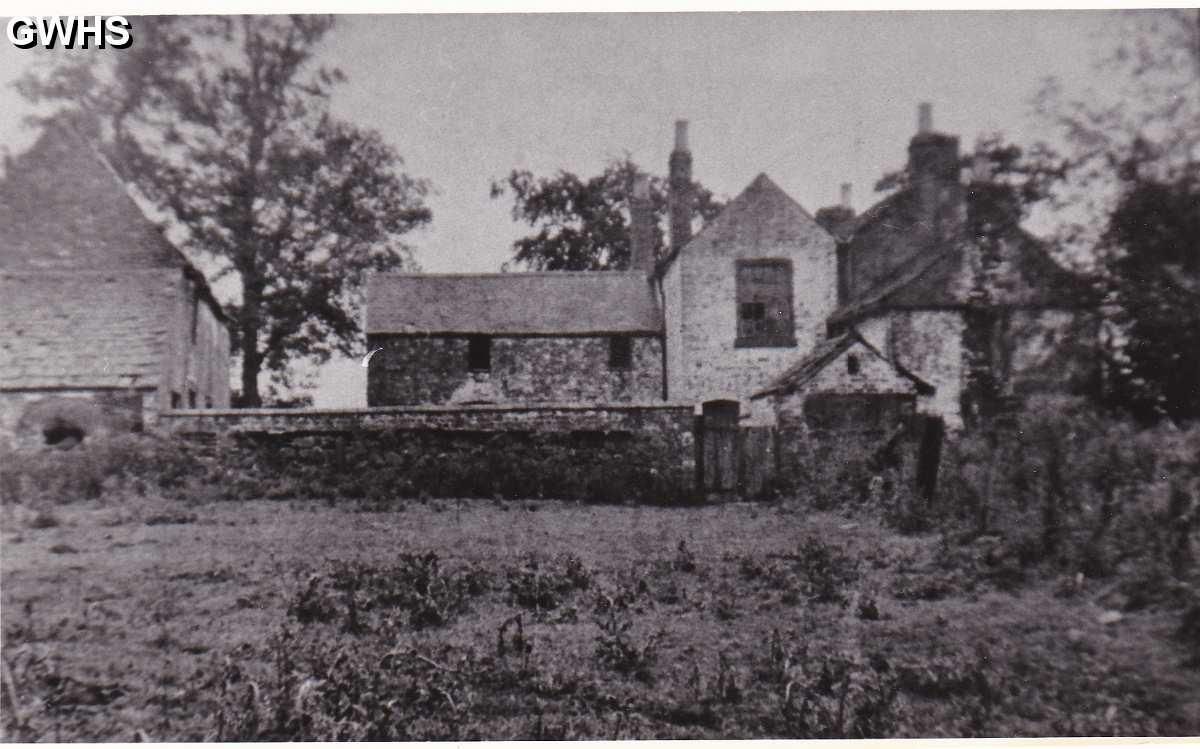 10-2 Tythorn farmyard 1964