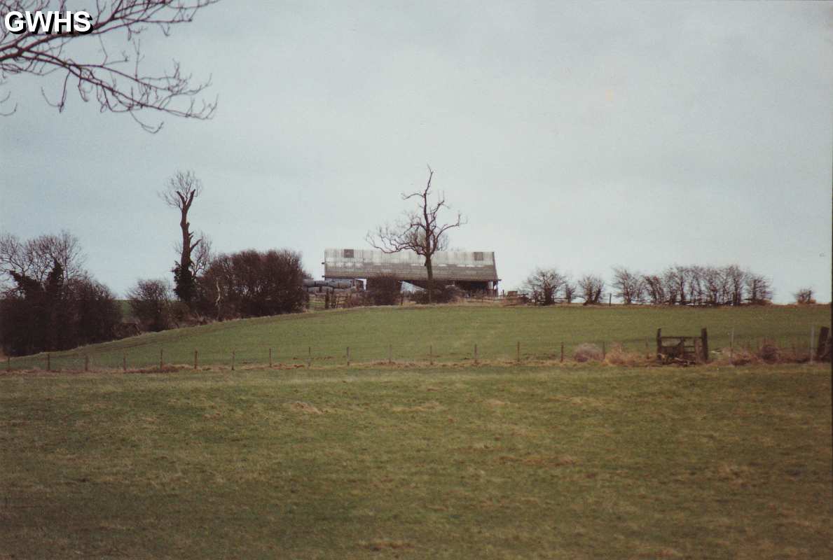 10-9 Tythorn Barn burnt down August 1990