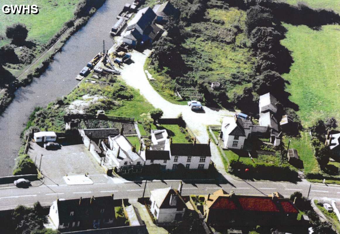 15-034 Kilby Bridge from the air circa 1960