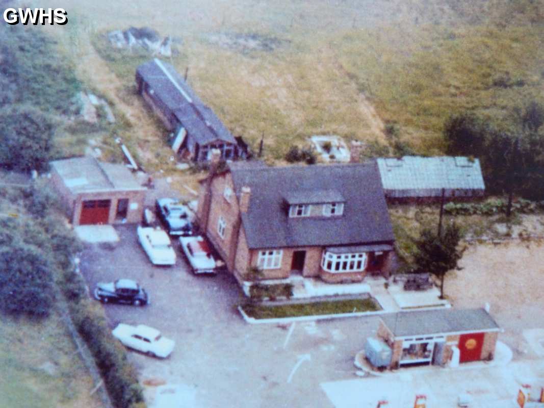 29-771 Kilby Bridge Garage circa 1964