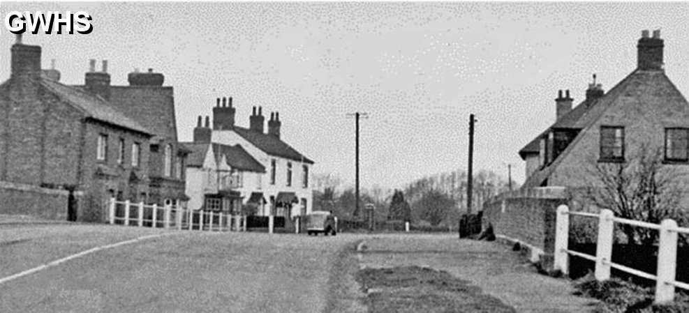 31-203a Kilby Bridge looking north towards Wigston circa 1950