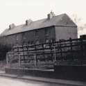 29-101 Monkey Row Kilby Bridge 1958 before demolition in 1963