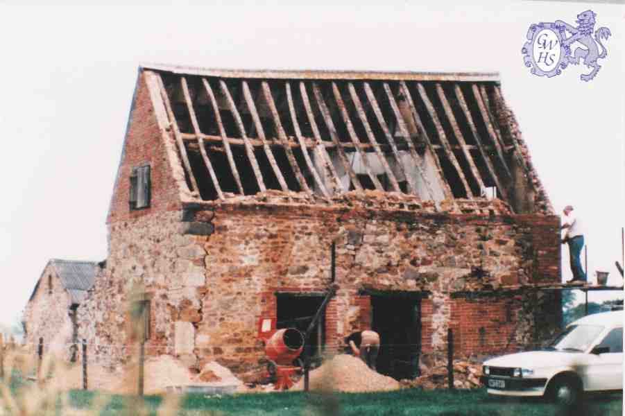 10-29 Kilby Old House