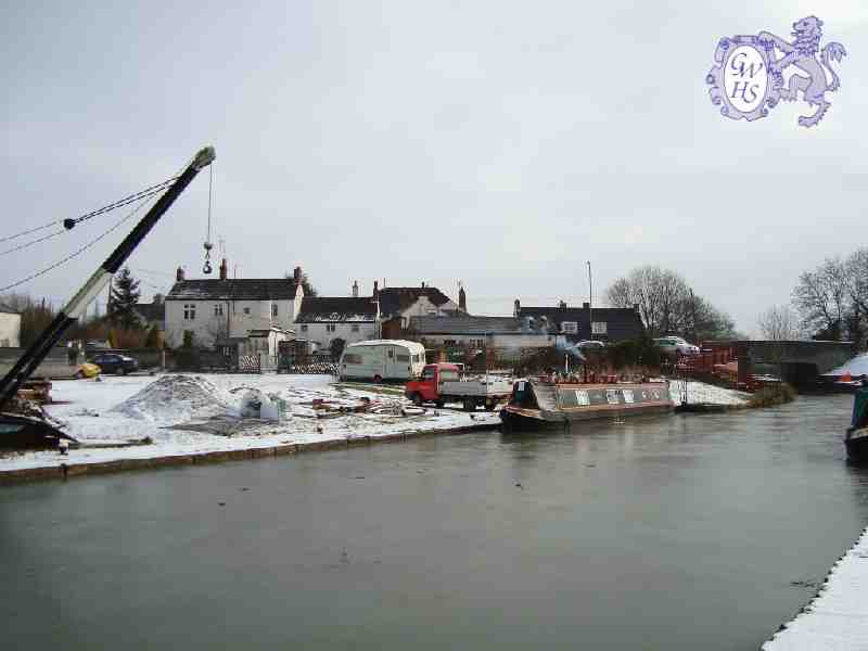 14-093 Kilby Bridge wharf Feb 2010 3