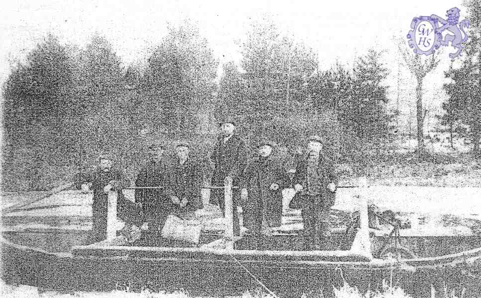 15-010 Canal Compay Ice Breaker at Kilby Bridge 