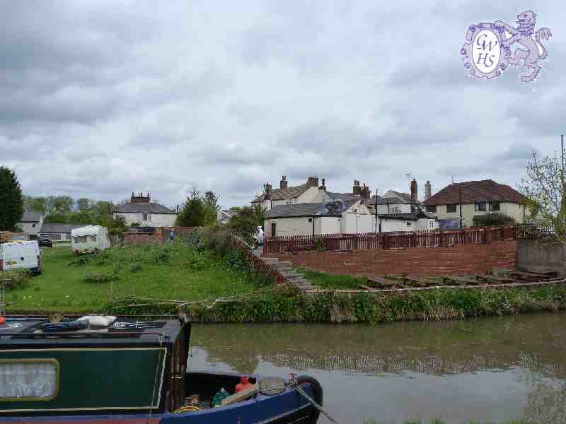 23-308 rear of the Navigation Inn Kilby Bridge May 2013
