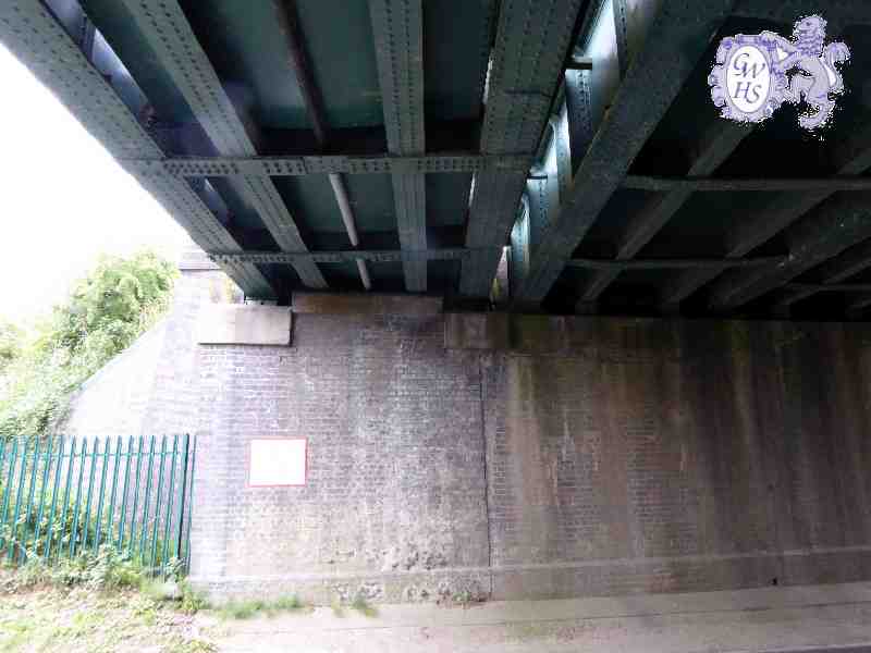 29-043 Railway Bridge at Kilby Bridge June 2015