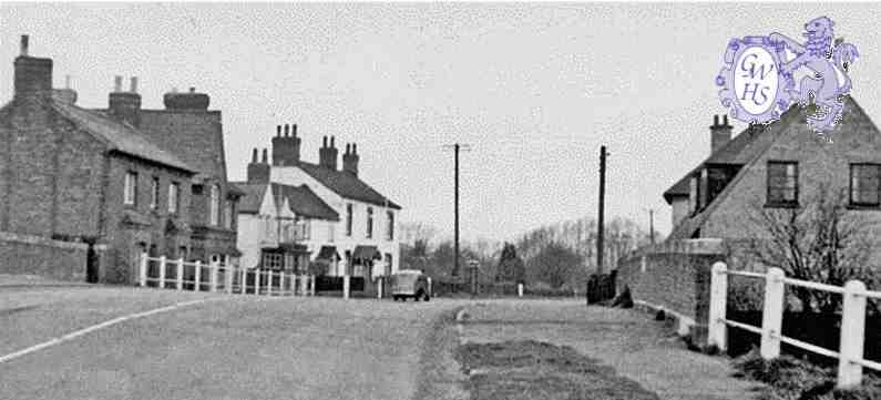 31-203 Kilby Brisge looking north towards Wigston circa 1950