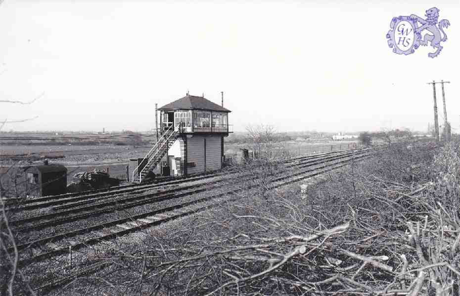 7-119 Kilby Bridge signal Box