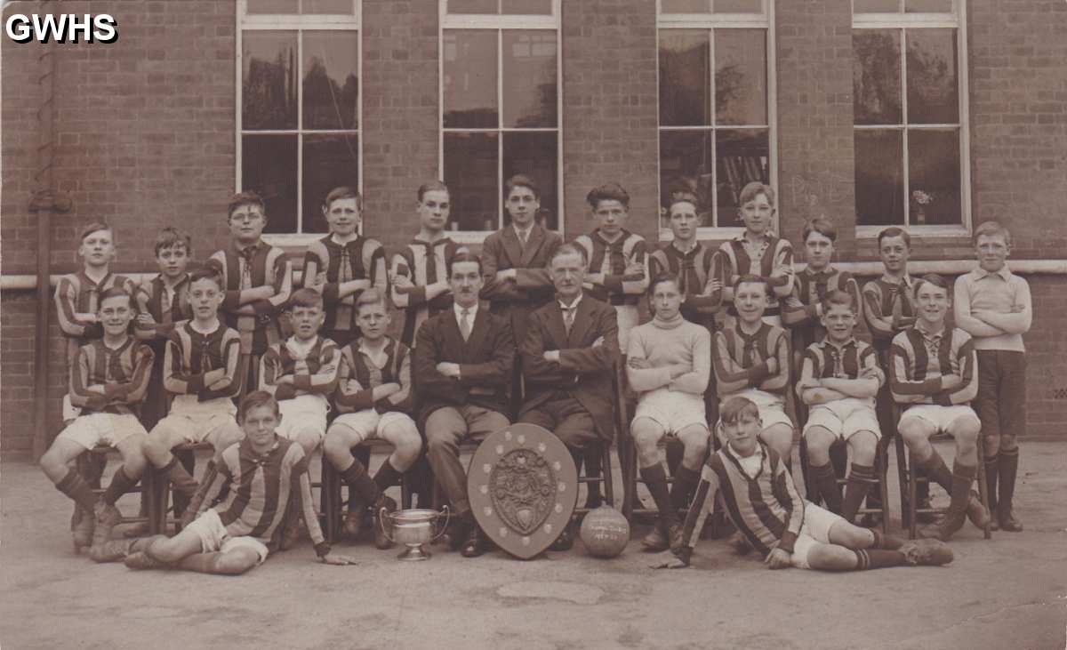 9-150 Wigston Magna Board School 1927-28