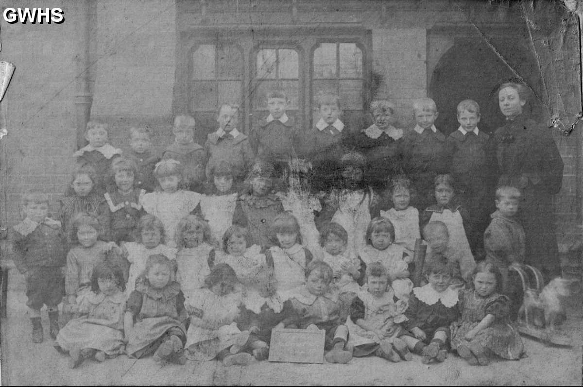 30-760 1900 National School Long Street Wigston Magna