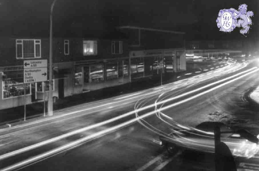 29-095 1970 Powercuts in Leicester Road Wigston Magna