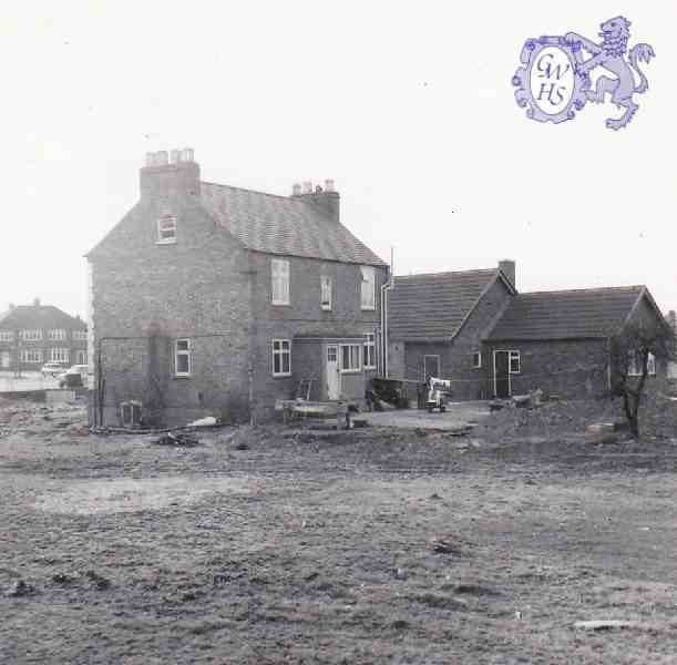30-132  Horlocks Nurseries  1965