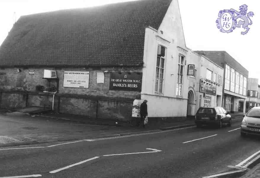 15-001a Greater Wigston Working Mens Club Long Street Prior to closure 5-6-2010