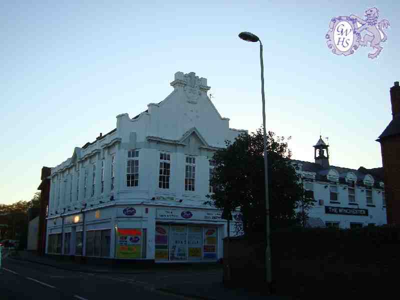 15-086 Old Co-Operative Building Long Street Wigston 2010