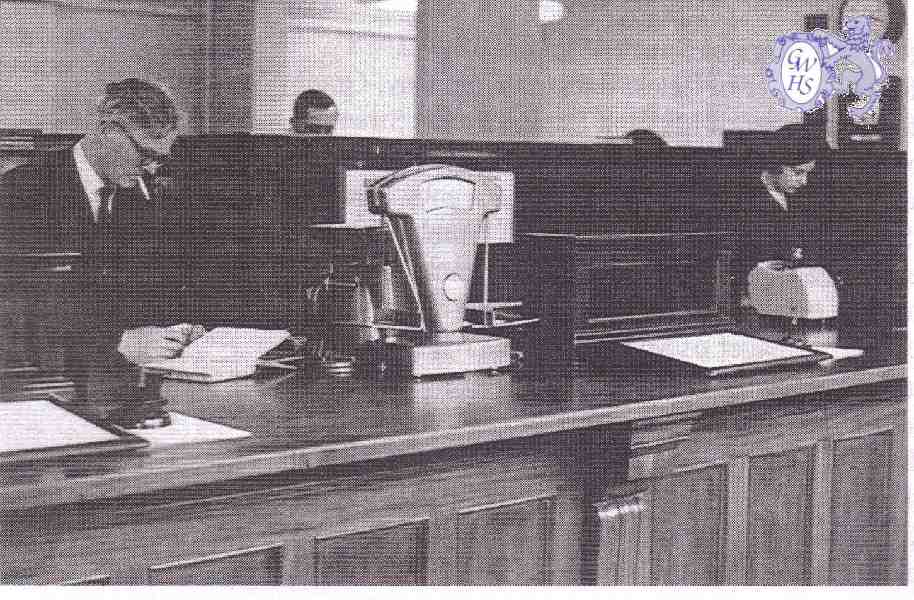 15-130 Interior view 57 Long Street Wigston Magna 1967 - GM Griffith & Miss P M H Broughton Midland Bank 