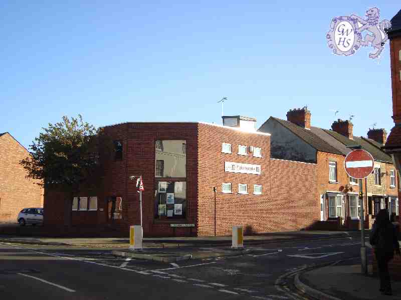 17-008 Neville Chadwick's photography shop Long Street Wigston Magna Oct 2011