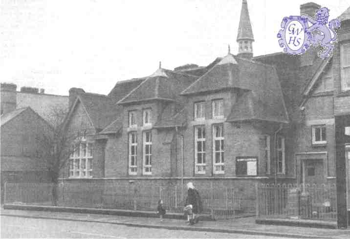 17-018a All Saints School frontage Long Street Wigston Magna circa 1970
