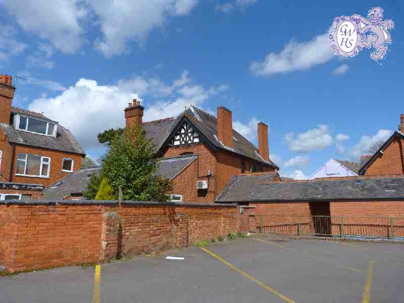 19-378 Back of the Devil House Long Street Wigston Magna 2012