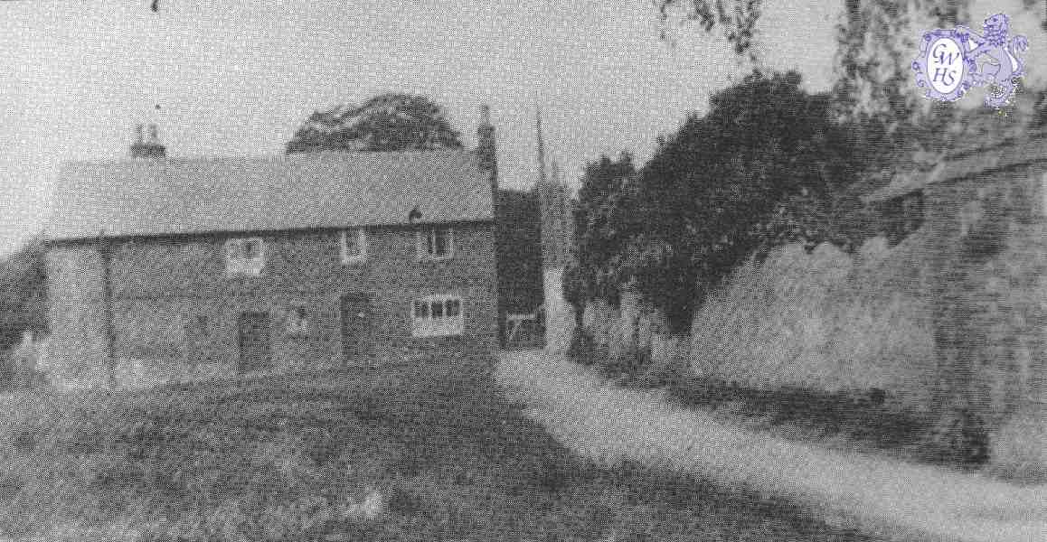22-124 Old Cottage in Butts Close off Bull Head Street Wigston Magna 