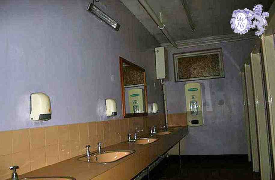 30-549 Working Mens Club Long Street Wigston Magna