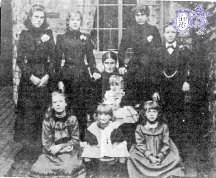 32-430 11 Long Street Wigston Magna Copson family