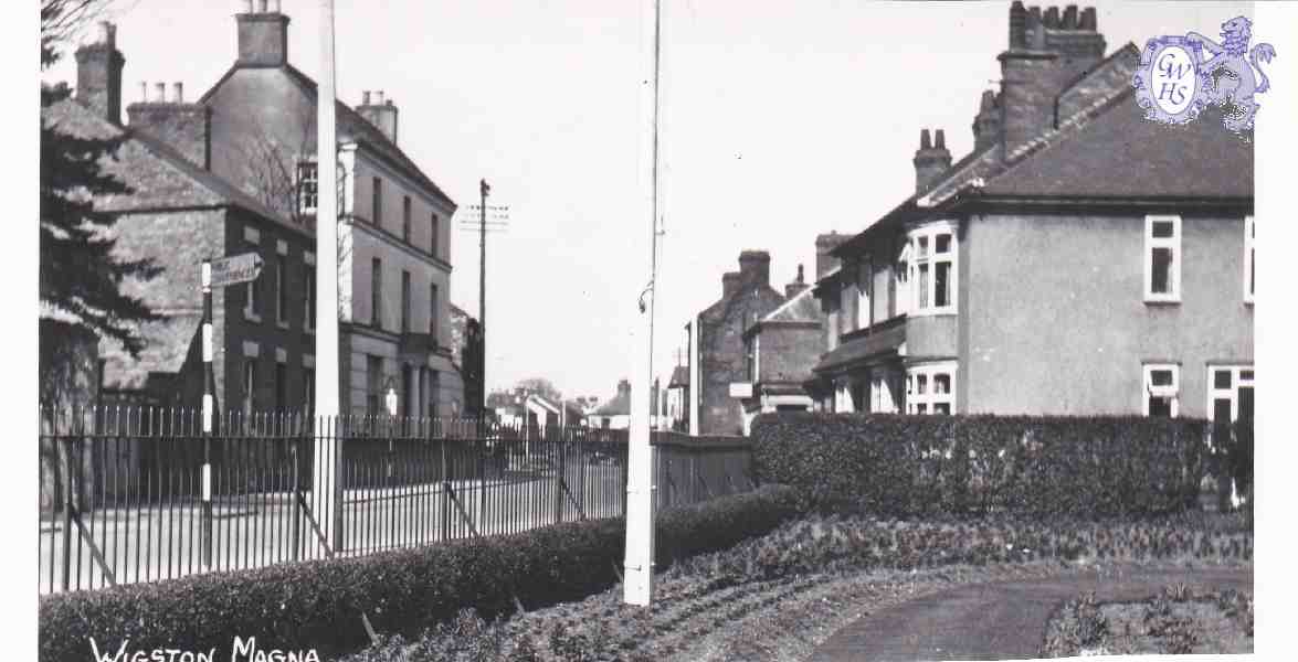 8-177 Old Farmhouse and No 2 Manor House Long Street Wigston Magna c 1960