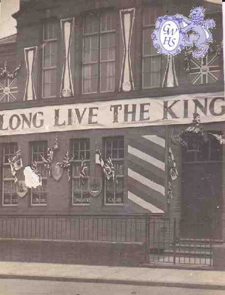 8-198 Conservative Club Long Street George V