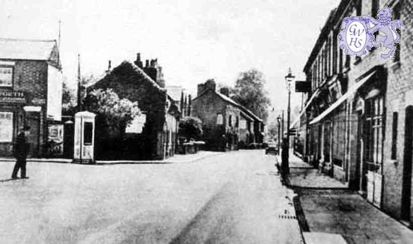 8-210a Leicester Road looking down to Long Street Wigston Magna copy