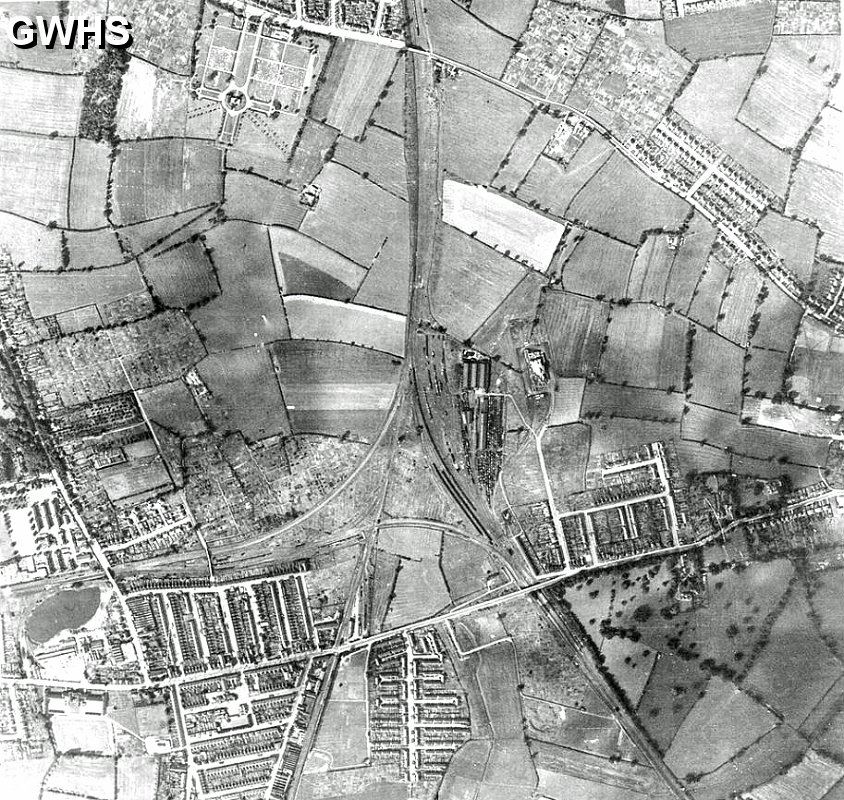 30-919 South Wigston 1945 after the bombing of Coventry