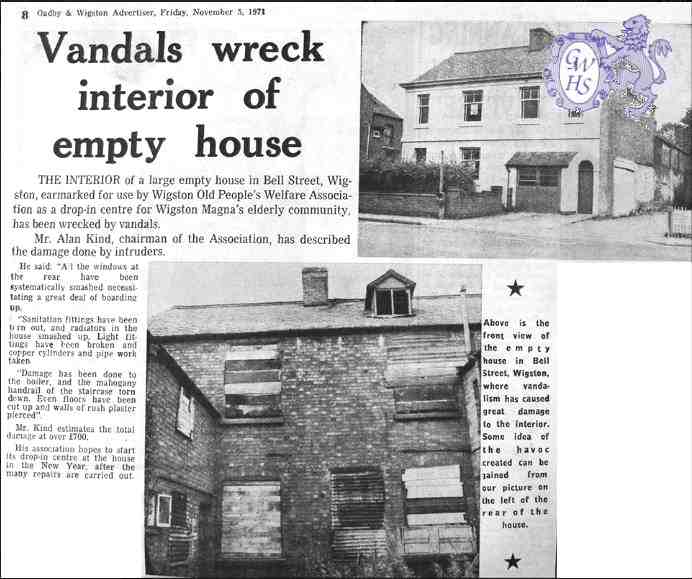 32-292 Vandals in Wigston Oadby & Wigston Advertiser 1971