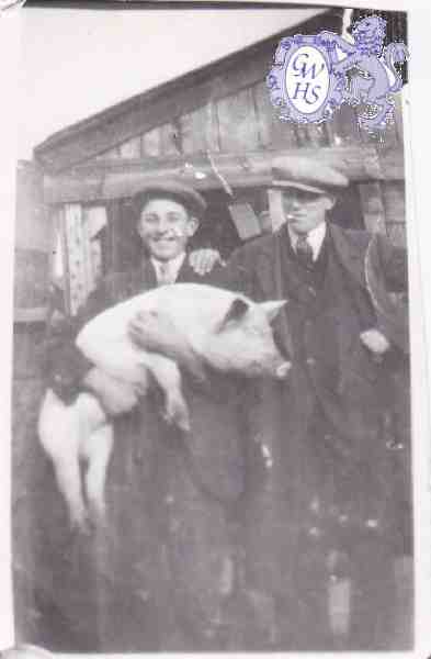 6-56 Eric Mason and two friends in Wigston