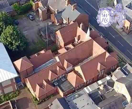 30-819 LRO Wigston Magna from the air 2016