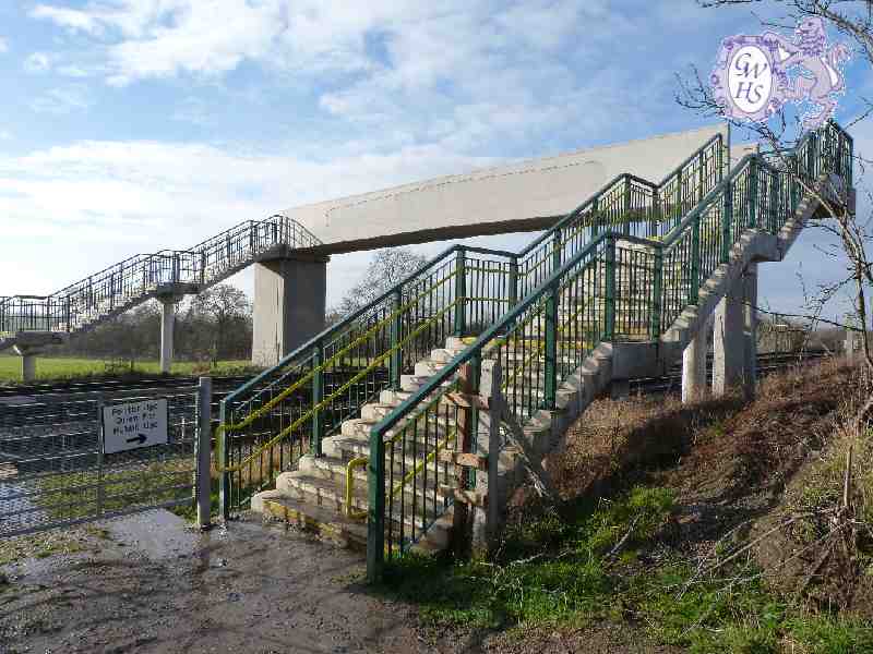 23-721 New Railway Bridge at end of Cooks Lane Wigston Magna Jan 2014