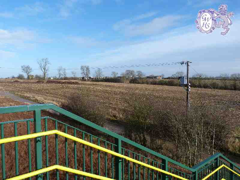 23-724 Taken fron the New Railway Bridge at end of Cooks Lane Wigston Magna Jan 2014 looking towards Tythorne farm