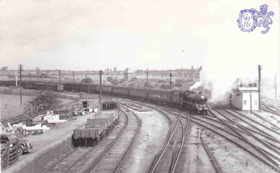 7-176 Hinckley to London F A Cup Special - Wigston May 1961 Cattle dock in left corner