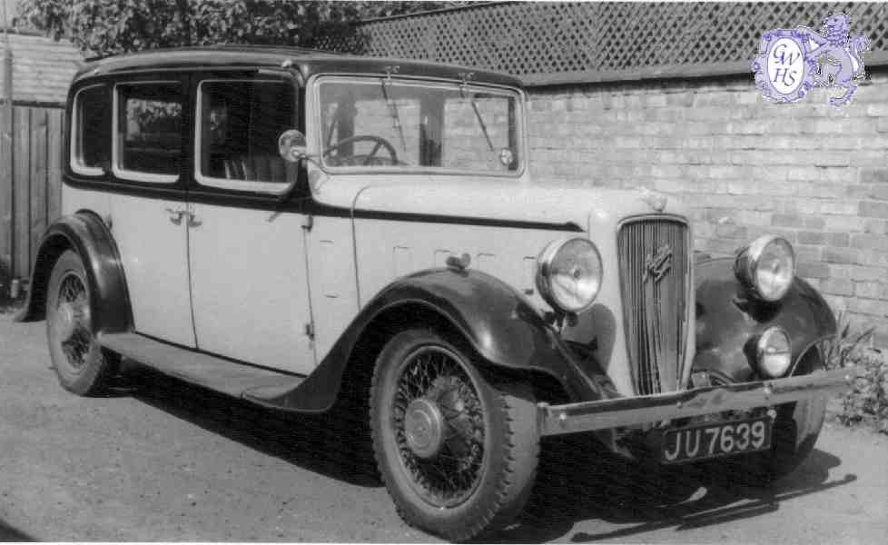 22-329 Wedding Car operated by Percy George Forryan Wigston Magna
