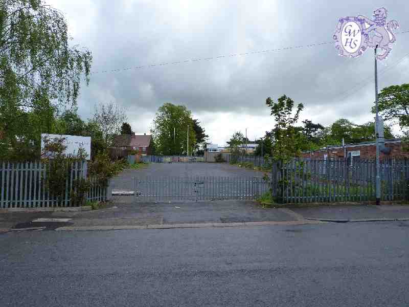 19-406 Old car park of South Leicestershire College on Manor Road Wigston Magna 2012