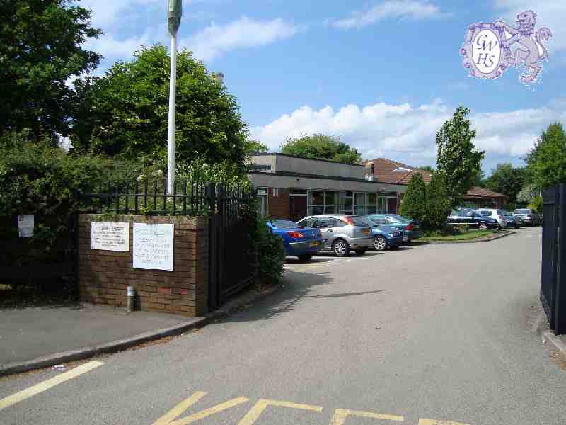 14-237 Meadows Junior School Meadow WayWigston Magna  2009