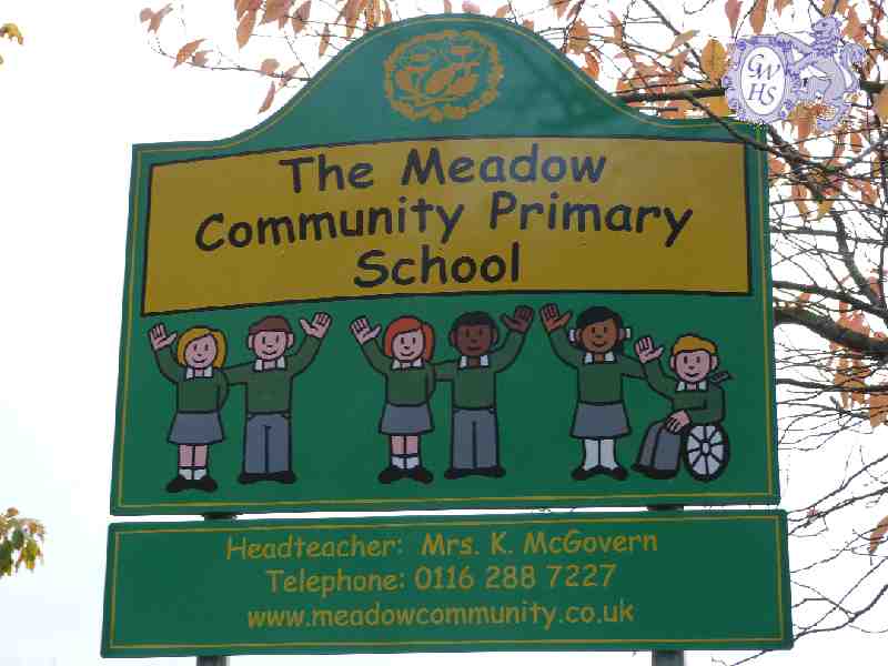 26-352 Meres Walk entrace to The Meadows Primary School Wigston Magna Nov 2014
