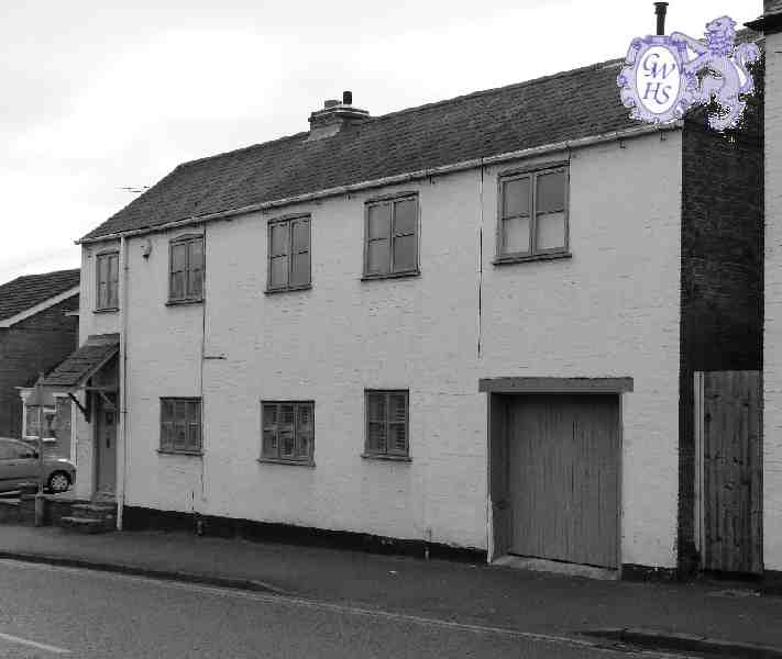19-081a The Cottage no 11 Moat Street Wigston Magna Feb 2012